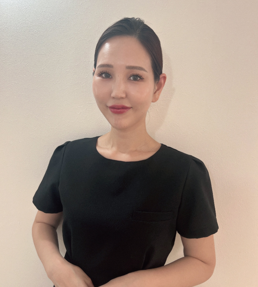 熊本、阿蘇、大津エステサロンプリマのサロンスタッフ「PRIMA」代表 小井手 理菜